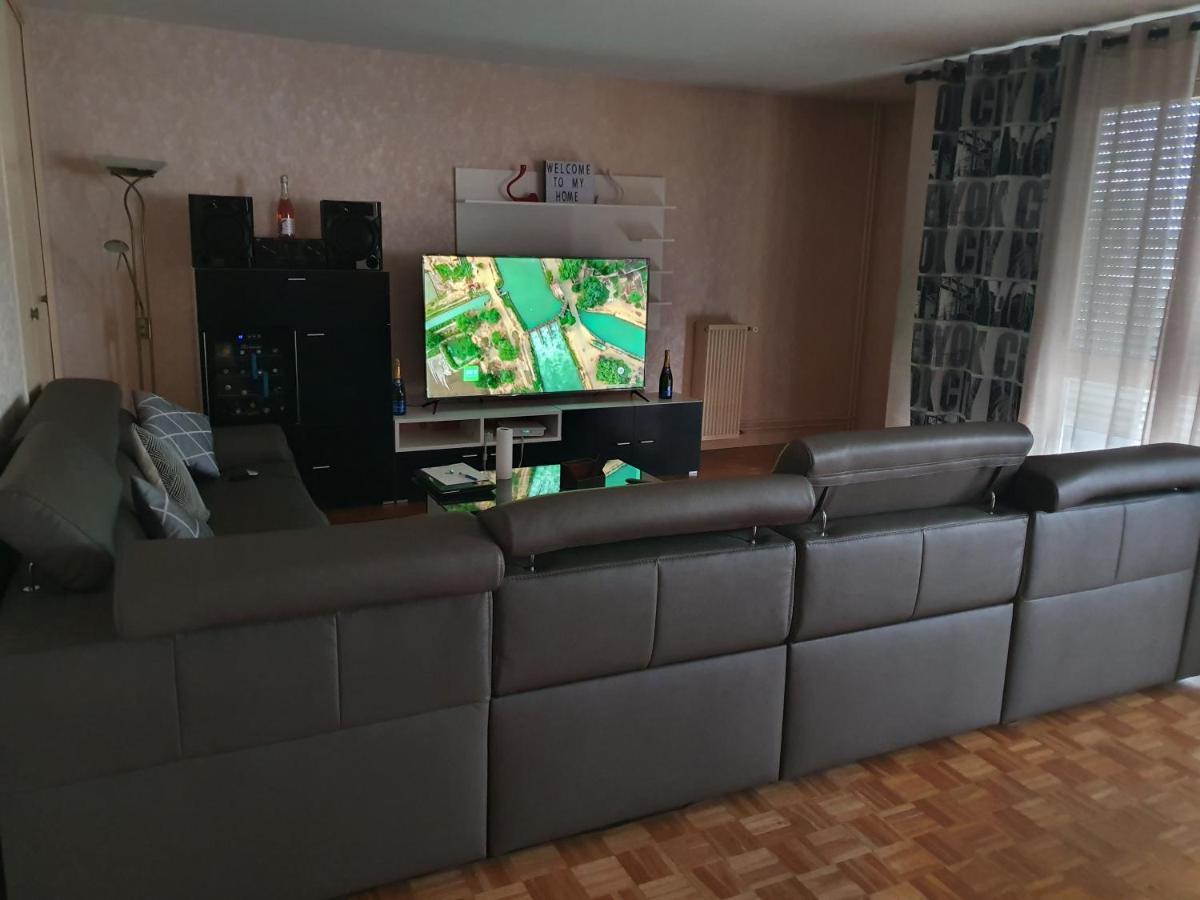 Dans Grand Appart De 113M2 Proche Paris Creil Exteriör bild