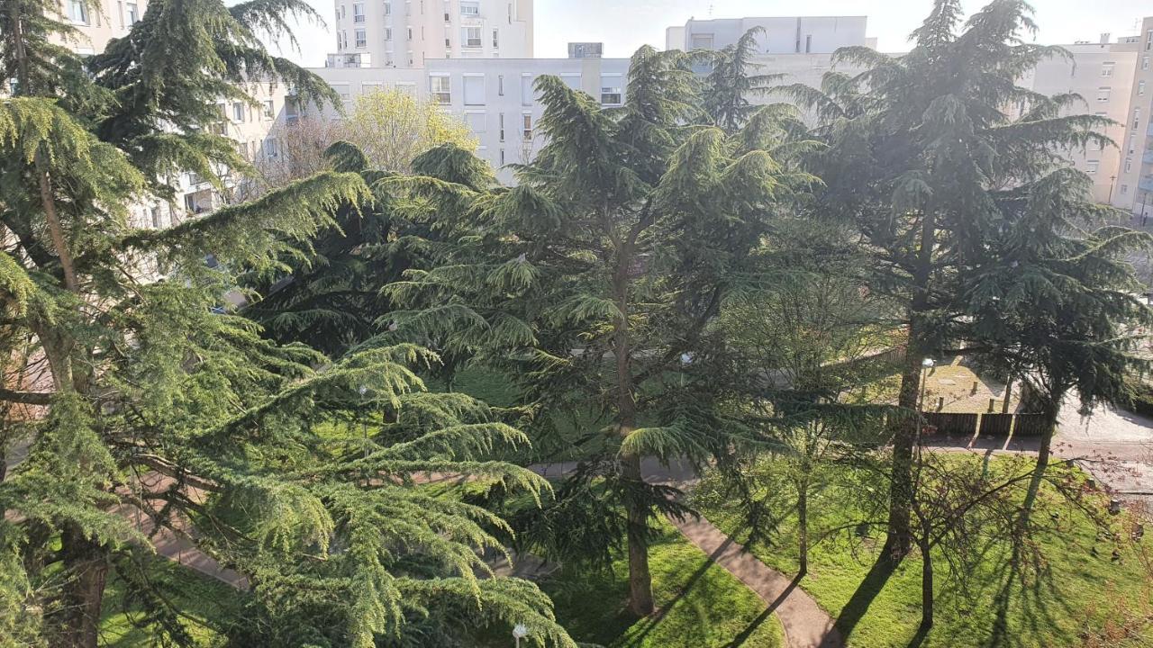 Dans Grand Appart De 113M2 Proche Paris Creil Exteriör bild