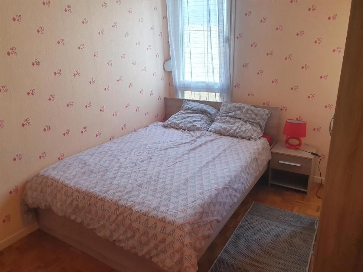 Dans Grand Appart De 113M2 Proche Paris Creil Exteriör bild