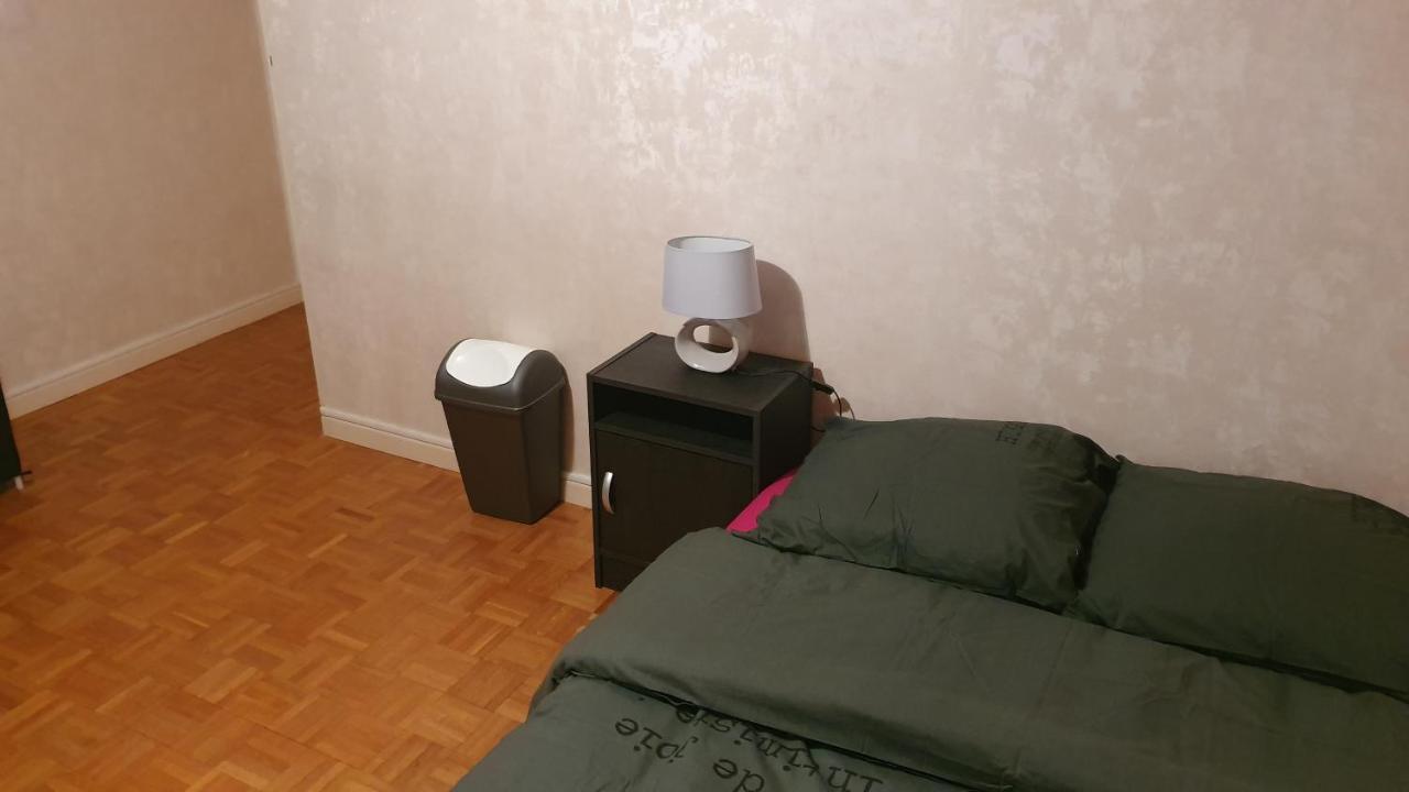 Dans Grand Appart De 113M2 Proche Paris Creil Exteriör bild